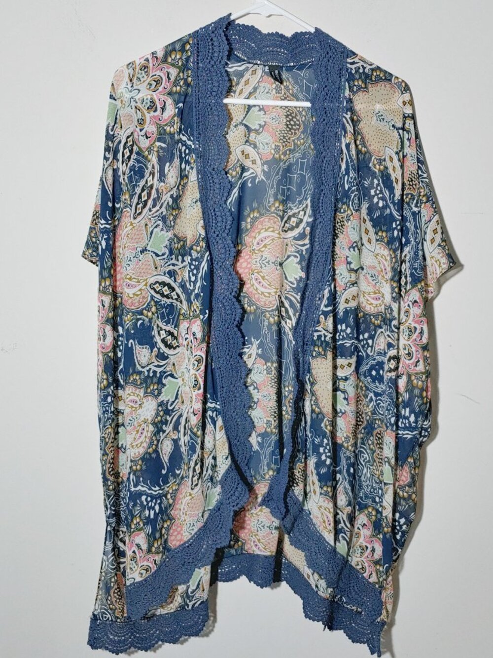 Unbranded Crochet Trim Kimono Kaftan OS Blue Floral